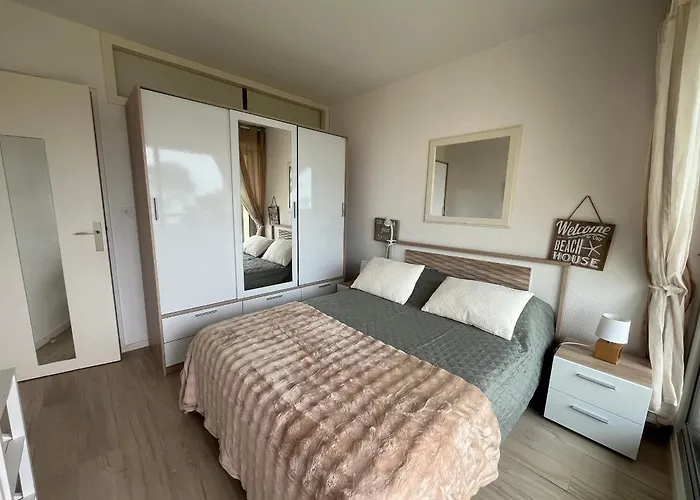 T2 Bis Avec Balcon, Parking Et Wifi A - Fr-1-374-199 דירה *