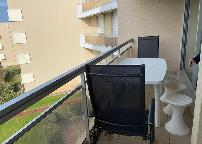 아파트 T2 Bis Avec Balcon, Parking Et Wifi A - Fr-1-374-199